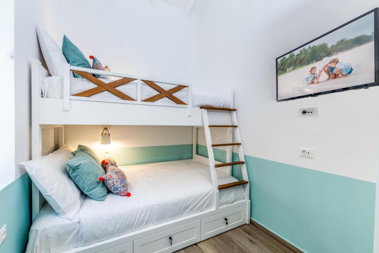 Suite Christina Symi Exterior foto